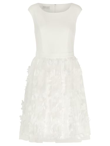Robe de mariée courte idéale pour un mariage civil