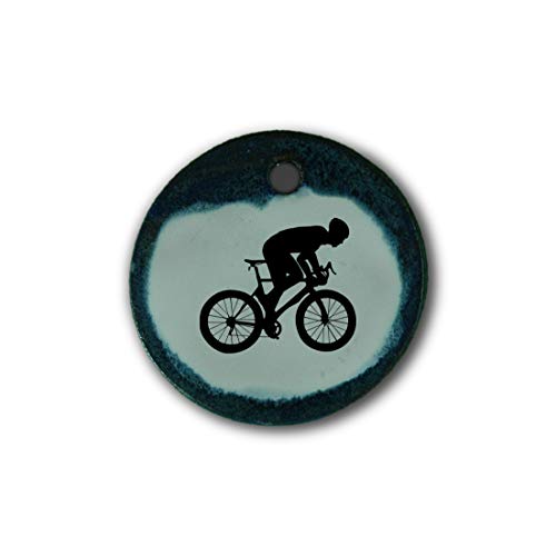 Schöner Keramik-Anhänger „Mountainbike“ in blau marmoriert; Schmuck Kette Kettenanhänger Geschenk Kunsthandwerk Keramik rund Talisman Halskette Aufmerksamkeit Mitbringsel individuell