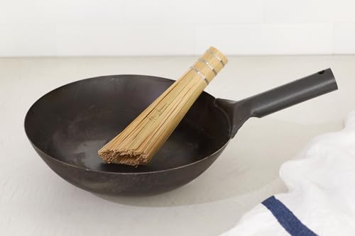 Image of KAGOYA Sasara Bamboo Brush for Frying Pans and Woks ([9.1inch / DIAGONALLY CUT) vegetable brush