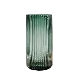 Design à rayures verticales : le corps de ce vase adopte un design à rayures verticales pour améliorer l'effet tridimensionnel du vase.