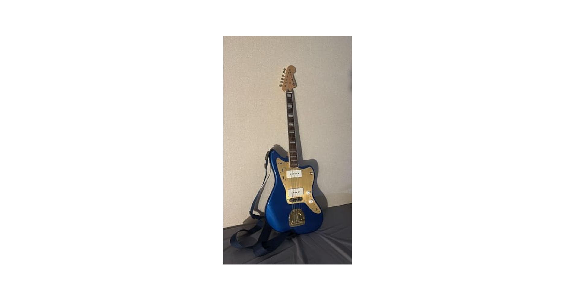 ぴょん Squier 40th Anniversary ジャズマスター Squier 40th Anniversary Vintage Edition Jazzmaster | Reverb