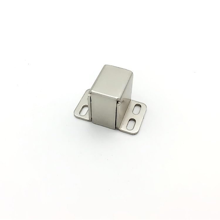 Casier électromagnétique et serrure de casier pour robot de distribution - 3