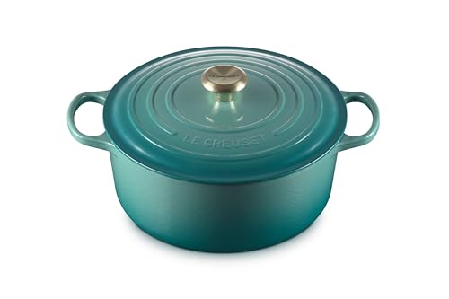 Image of Le Creuset Enameled Cast Iron Signature Round Dutch Oven, 7.25 qt., Riviera