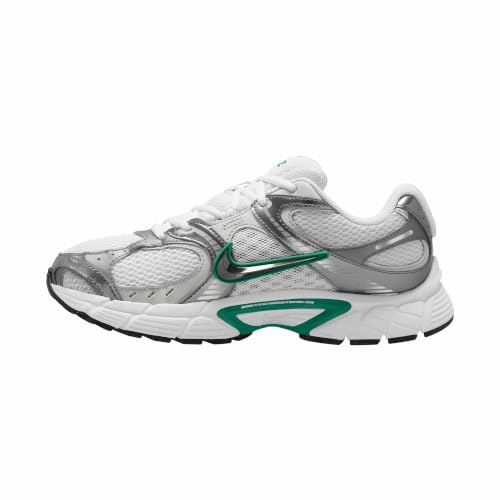 Image of Nike Men's V5 RNR Shoes