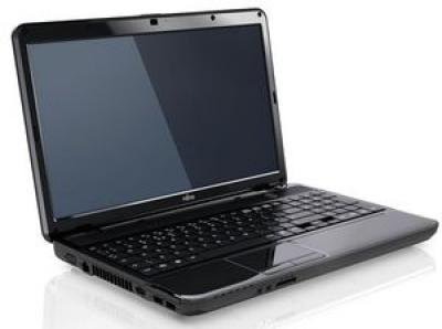 Fujitsu Lifebook AH531 15.6 inch Laptop (Corei3-2330M-2.2G, HDD