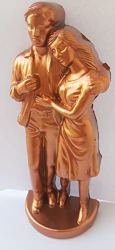 Image of Love Couple Face Adventure Showpiece Statue for Home Decor | Romantic Valentine's Day Gift for Couples | Premium Resin Sculpture with Golden Finish (Golden)