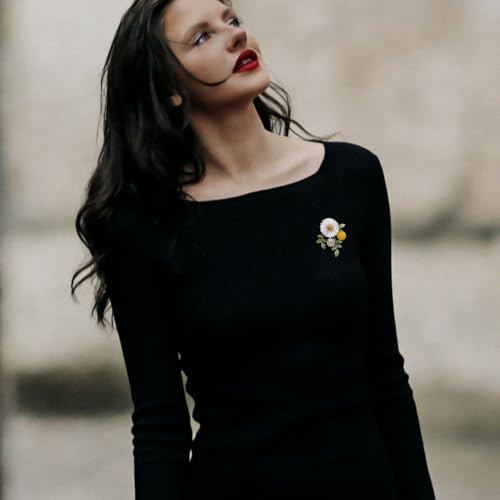 Image of Fashion Flower Brooches for Women Rhinestone Flower Brooches Pins 18k Gold Plated Lapel Pins Jewelry for Girlfriend Wife