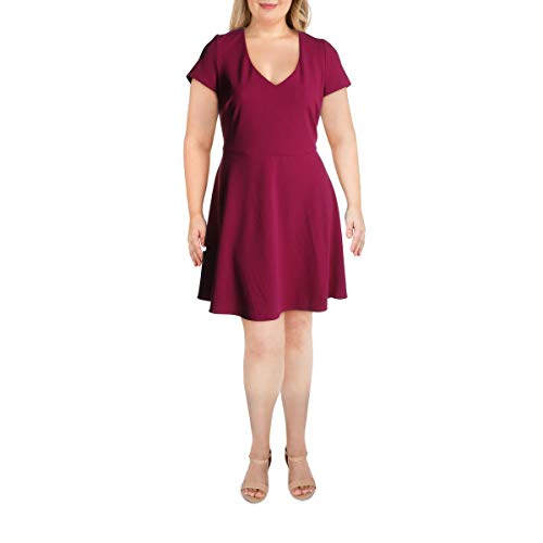 B. Darlin Damenkleid mit offenem Raffhalter - Violett - 48 Mehr Cover