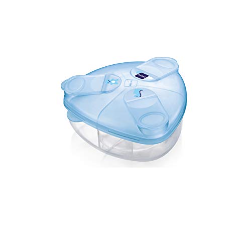 MAM Milchpulverspender, Milchpulver Box zum einfachen Befüllen von Babyflaschen, Milchpulverportionierer fasst bis zu 3 Portionen, 0+ Monate, Bär/Dino, blau/dino