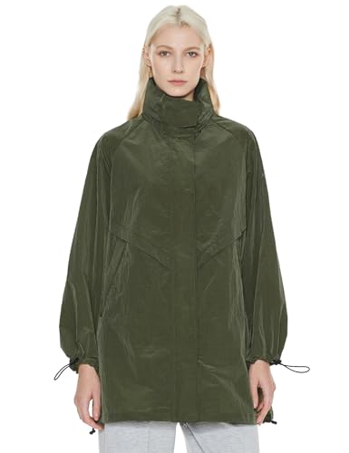 Orolay Women's Lightweight Windbreaker Hooded Rain Jacket Relaxed Fit Raincoat with Pockets for Outdoor3