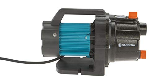 Gardena Gartenpumpe 3700/4 Basic: Bewässerungspumpe mit 3700 l/h Fördermenge, Leistung 800 W, langlebig dank Edelstahlwelle, Gussgehäuse, Regneranschluss möglich (9014-47)