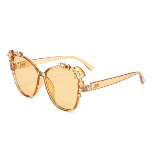 Lunettes de soleil œil de chat tendance pour vos soirées et terrasses