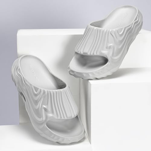 Image of Red Tape Men's Sliders for Lightweight Everyday Comfort