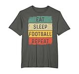 Divertido balón de fútbol retro, vintage, para comer y dormir Camiseta