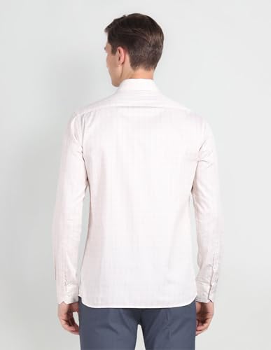 Image of Arrow Men Slim fit Cotton Checked Long Sleeves Cutaway Collar Shirt