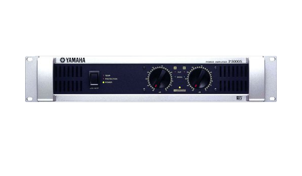 YAMAHA P2500S パワーアンプ