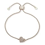 pulsera dkny precio Exquisito diseño de corazón de cristal: la pulsera deslizante de corazón de cristal DKNY en oro cuenta con una impresionante pieza central en forma de corazón adornada con cristales brillantes. Este intrincado diseño añade un toque de glamour y romance a tu muñeca.