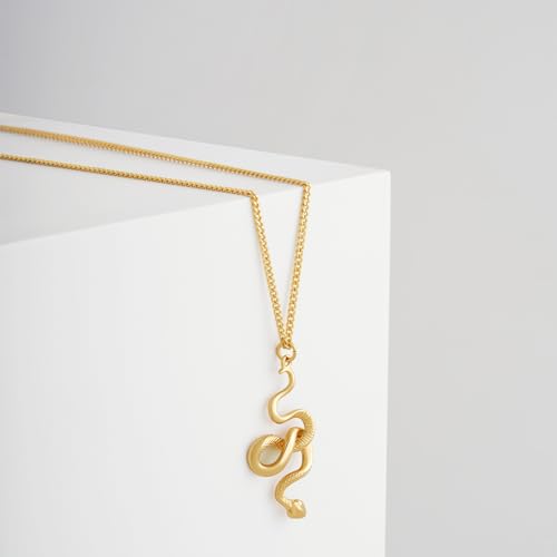 MEVECCO Dainty Gold Snake Necklace for Women 18k Gold Plated Snake Charm Pendent Necklace Minimalist Delicate Handmade Boho Jewelry For Her4