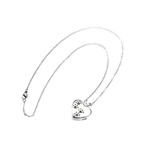 Collier funéraire cœur à porter en soirée pour honorer une mémoire avec style