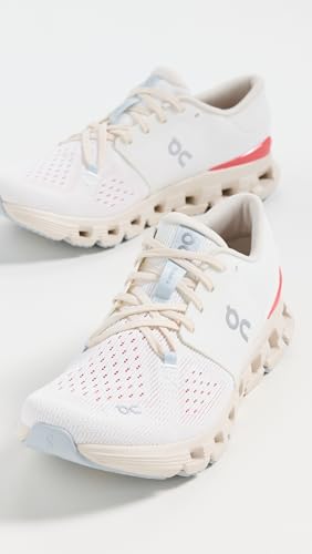 Image of On Women's Cloud X 4 Sneakers