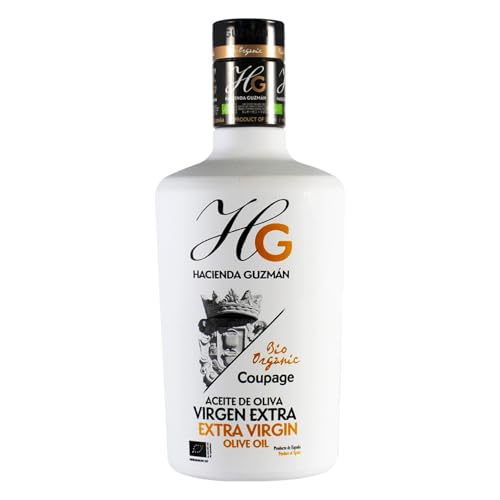 HACIENDA GUZMÁN - Extra Virgin Olive Oil Bio Mix of Manzanilla, Hojiblanca and Arbequina Variety. Perfect for cooking, baking and Salad Dressing. Available in 16.9 FL OZ (500 mL) Bottle.