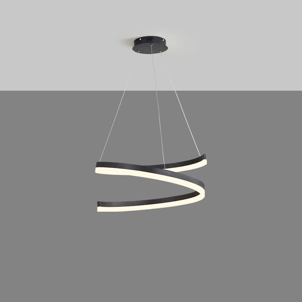 Plafond chandelier à intensité variable pour illuminer une table de repas
