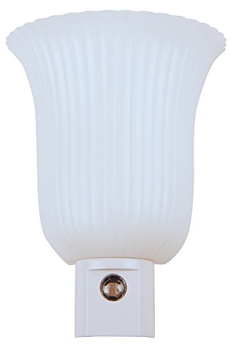 Meridian Electric 10256 LED Auto on When Dark Night Light, Soft White