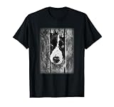 Captura la esencia de tu querida mascota con este arte Border Collie en blanco y negro, una impresionante adición a la decoración de cualquier amante de los perros. Perfecto para madres y padres de Border Collie, esta obra de arte celebra el encanto y la inteligencia de los perros de granja.