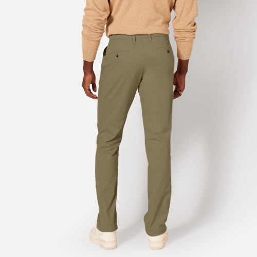 Image of Amazon Essentials Men's Casual Stretch Chino Pant