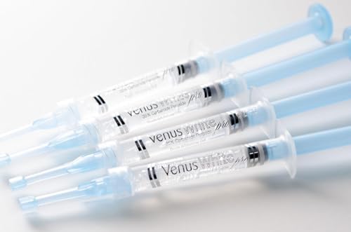 Image of Venus White pro CP 35% (Pack of 4) + Pack of 3 TM Global Boil and Bite Trays.