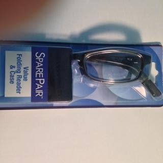 Foster GrantValue Folding Reader & Case (Gisele TOR) +2.50 Tortoise Color by SPARE PAIR.