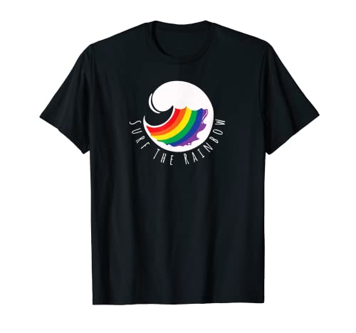 Surf the Rainbow Gay Pride Surfer Camiseta
