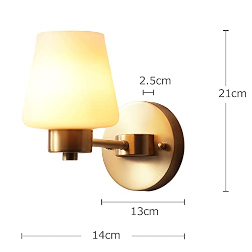 Aplique de pared de latón con pantalla de vidrio blanco de diseño mid-century 5