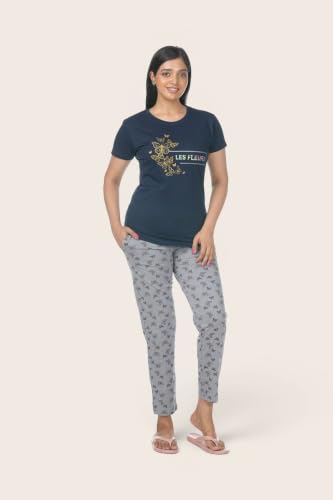 Image of Fly Birds Women Pure Cotton Tshirt and Pyjama AOP Set