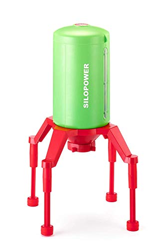 Riproduzione realistica di un silo verticale per il carico di trattori con rimorchi e di camion