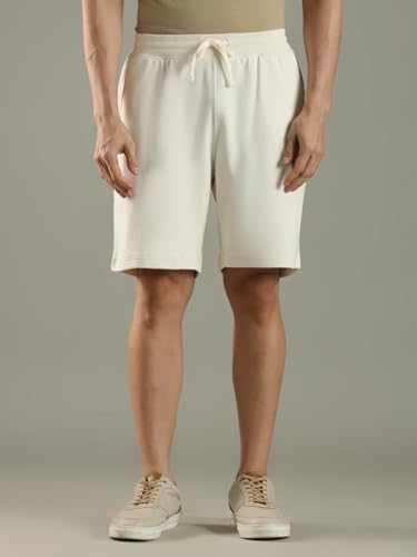 Image of Regular fit Solid mid Rise Shorts