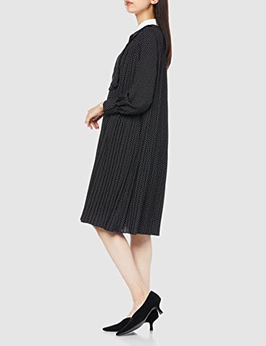 Aラインシルエットのワンピース
