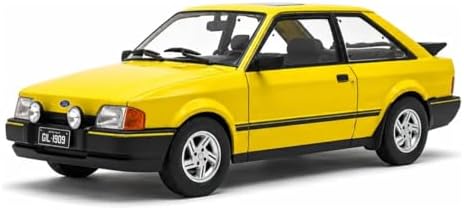 1/24 1988 FORD ESCORT XR3 AMARELO SERIE CALIFORNIA CLASSICS