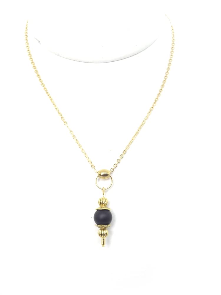 Conjunto para mujer con pulsera, collar y pendientes de piedras naturales y detalles de latón dorado