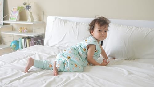 Image of Baby /Toddler Sleep Sack with Legs, Rayon from Bamboo 95% + 5% Spandex, 1.0 TOG, 2‑Way Zipper Sleeping Bag, Walker‑Friendly 18-36M Little Bee