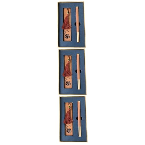 Boîte à stylos souvenir et plaques en bois à offrir pour célébrer une réussite universitaire