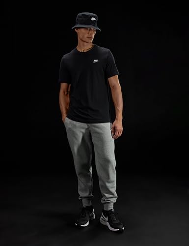 Image of Nike Men's Sportswear Club T-Shirt