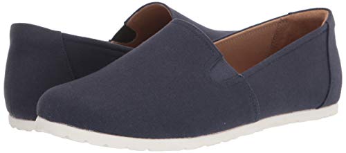 Image of Amazon Essentials Women's Casual Slip-On Canvas Flat