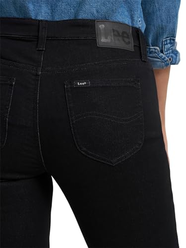 Image of Lee Women's Regular Fit Straight Leg Jean