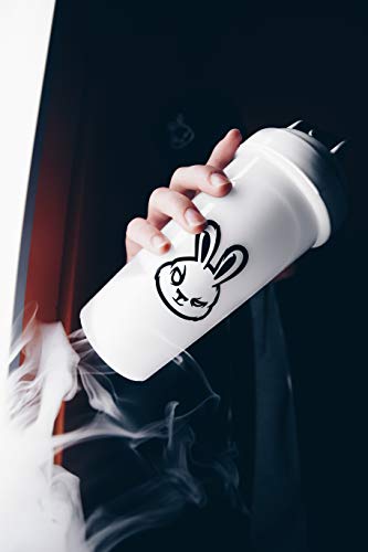 SNEAK-OG-Shaker-Gamer-Energy-Drink-Shaker-Easy-to-Wash-Measurements-Down-the-Side-for-Easy-Mixing-700ml