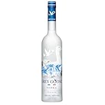 GREY GOOSE Premium French Vodka, 40% ABV, 70cl / 700ml, Made in France using natural ingredients