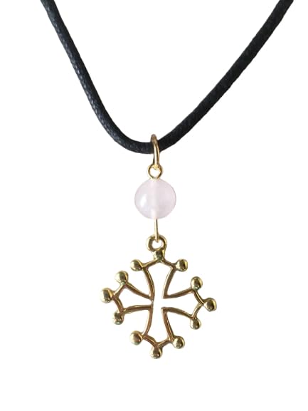 Collier croix occitane en pierre de quartz rose véritable et cordon noir soigné