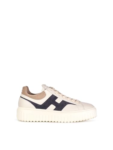 Modello dalle linee sportive e versatili, le sneakers H-Stripes sono caratterizzate da una suola extralight con righe verticali. La tomaia, dal design compatto e bilanciato, si distingue per un'H che si estende su tutto il lato. Il bordo superiore, con cuciture sul talloncino, ha una morbida imbottitura. Questa versione è realizzata in pelle dalla grana evidente e pelle scamosciata, con una soletta in memory foam che assicura ammortizzazione. Sneakers Hogan H-Stripes uomo Made in Italy Tomaia in pelle H laterale e inserti in pelle scamosciata