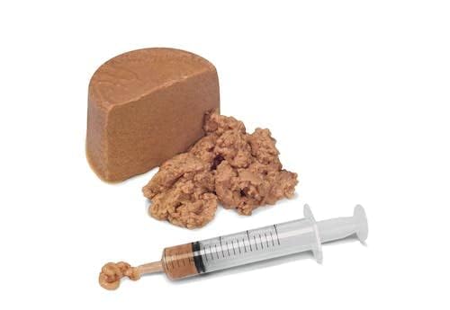 Royal Canin Veterinary Recovery | 12 x 195 g | Diät-Alleinfuttermittel für ausgewachsene Hunde und ausgewachsene Katzen | Ultra Soft Mousse mit einem hohen Proteingehalt