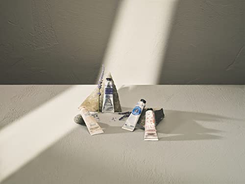 L'Occitane Creme nutritivo para as mãos de lavanda enriquecido com óleo essencial de lavanda e mant